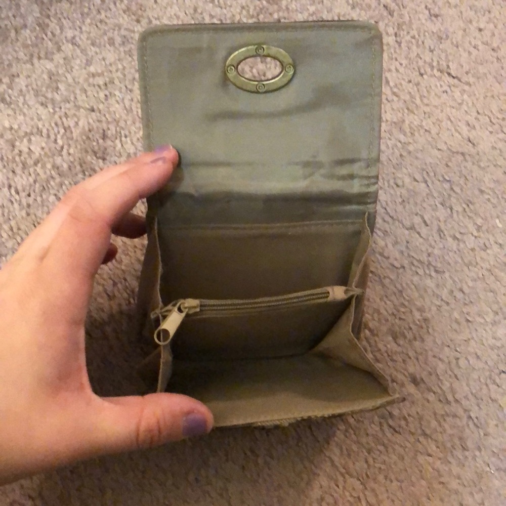 Wallet - Picture 2 of 6